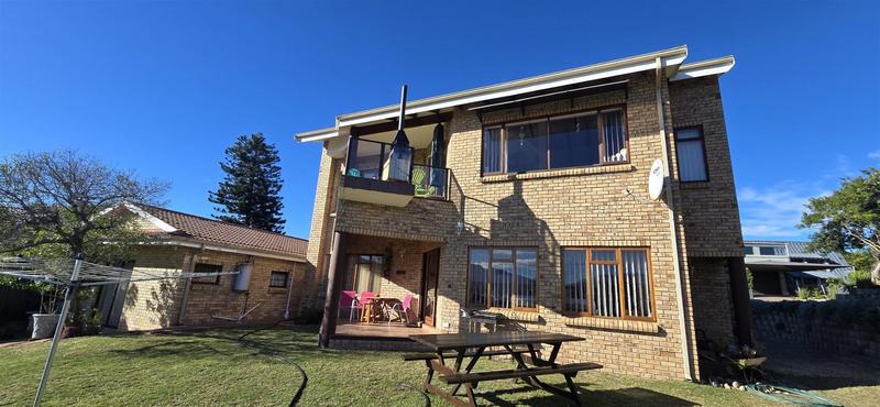 4 Bedroom Property for Sale in Southern Cross Western Cape